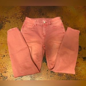 White House Black Market The Skinny Jeans Size 0 ❤️😍